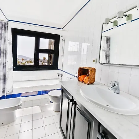 فيلة Sea Star Lanzarote