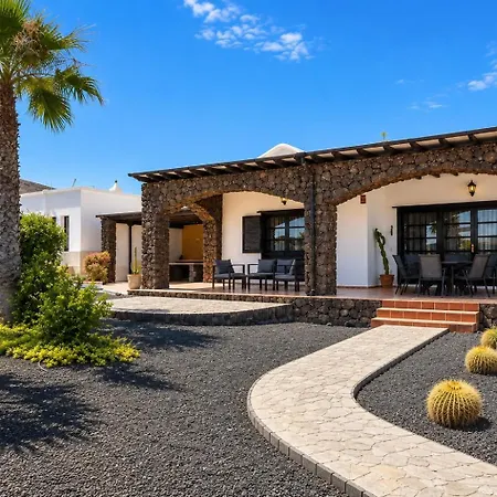 Sea Star Lanzarote Villa